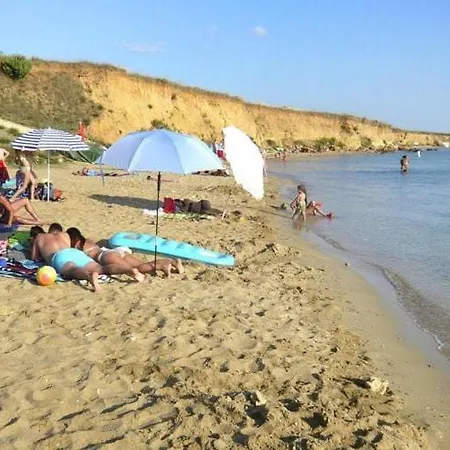 In Near Stunning Beaches 公寓 普利拉卡