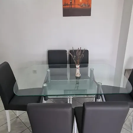 In Near Stunning Beaches * Privlaka (Zadar)